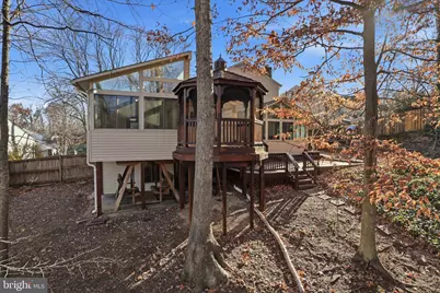 7594 Woodstown Drive, Springfield, VA 22153 - Photo 32