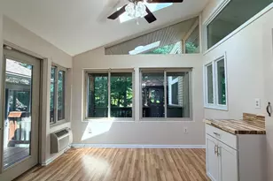 7594 Woodstown Dr, Springfield, VA 22153 - Photo 16