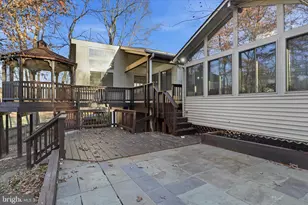 7594 Woodstown Dr, Springfield, VA 22153 - Photo 30