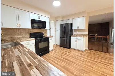 7594 Woodstown Drive, Springfield, VA 22153 - Photo 14