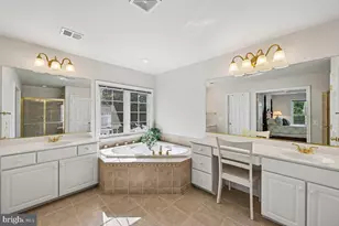 8955 Birch Bay Cir, Lorton, VA 22079 - Photo 12