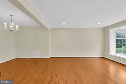 7428 Fountain Head Drive, Annandale, VA 22003 - Photo 6