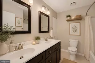 13945 Big Yankee Ln, Centreville, VA 20121 - Photo 10