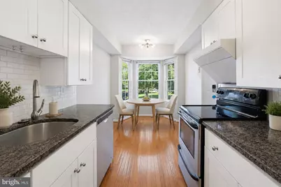 13945 Big Yankee Lane, Centreville, VA 20121 - Photo 4