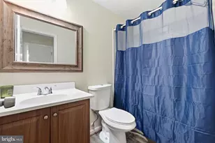 8248 Catbird Cir, Lorton, VA 22079 - Photo 30