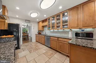 6367 Brampton Ct, Alexandria, VA 22304 - Photo 12