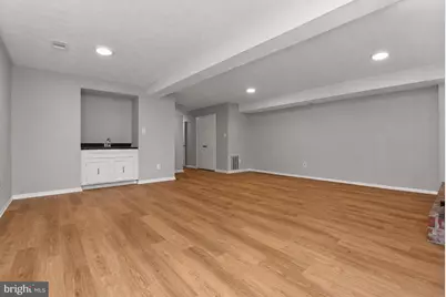 6611 Rosecroft Place, Falls Church, VA 22043 - Photo 38