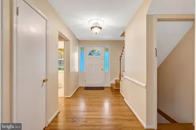 8916 Braeburn Drive, Annandale, VA 22003 - Photo 2