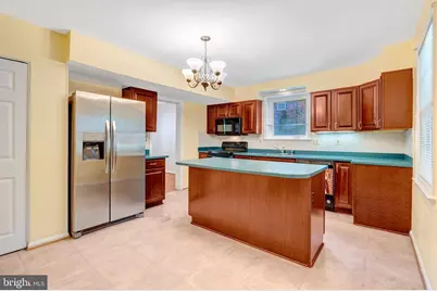 8916 Braeburn Drive, Annandale, VA 22003 - Photo 18