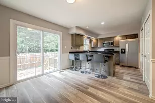 5465 Cheshire Meadows Way, Fairfax, VA 22032 - Photo 10