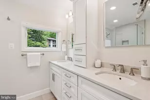 1626 Waters Edge Ln, Reston, VA 20190 - Photo 42