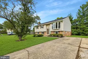 5623 Ottawa Rd, Centreville, VA 20120 - Photo 2