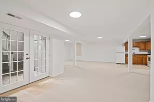 9006 Home Guard Dr, Burke, VA 22015 - Photo 52