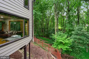 10227 Lawyers Rd, Vienna, VA 22181 - Photo 48