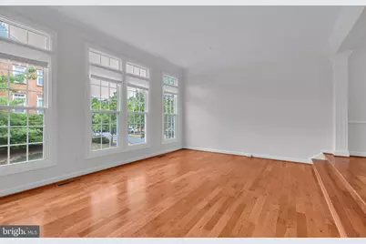 1814 Fallbrook Lane, Vienna, VA 22182 - Photo 6