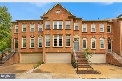 1814 Fallbrook Lane, Vienna, VA 22182 - Photo 2