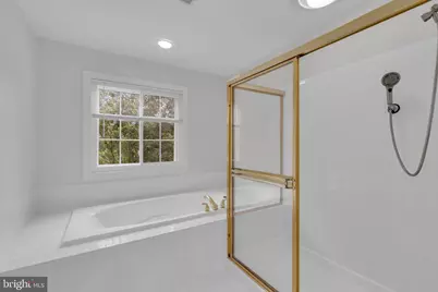 1814 Fallbrook Lane, Vienna, VA 22182 - Photo 22