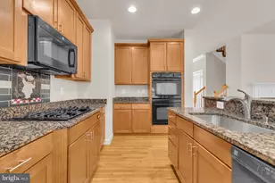 12213 Silver Cypress Terrace, Fairfax, VA 22030 - Photo 10