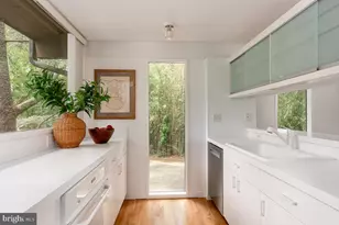 1330 Potomac School Rd, McLean, VA 22101 - Photo 10