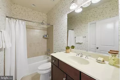 6734 Darrells Grant Place, Falls Church, VA 22043 - Photo 18
