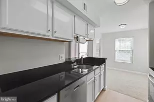 1727 Ascot Way, Reston, VA 20190 - Photo 12