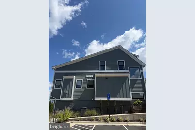 111 Courthouse Road SW #6, Vienna, VA 22180 - Photo 2