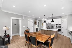 111 Courthouse Rd SW, Vienna, VA 22180 - Photo 14