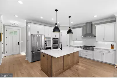 111 Courthouse Road SW #6, Vienna, VA 22180 - Photo 16