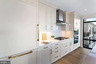 6718 Lowell Ave, McLean, VA 22101 - Photo 6