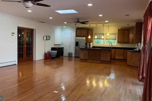 3328 Prosperity Ave, Fairfax, VA 22031 - Photo 2