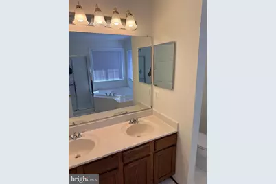 8140 Gilroy Drive, Lorton, VA 22079 - Photo 22