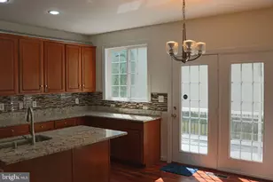 8140 Gilroy Dr, Lorton, VA 22079 - Photo 6