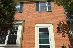 8346 Stationhouse Ct, Lorton, VA 22079 - Photo 1