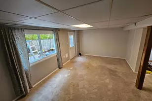 8135 Loving Forest Ct, Springfield, VA 22153 - Photo 6