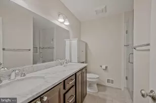 7177 Lake Cove Dr, Alexandria, VA 22315 - Photo 28