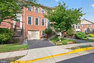 6240 Windham Hill Run, Alexandria, VA 22315 - Photo 2