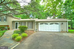 2405 Earlsgate Ct, Reston, VA 20191 - Photo 4