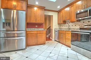 2405 Earlsgate Ct, Reston, VA 20191 - Photo 18