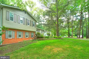 2405 Earlsgate Ct, Reston, VA 20191 - Photo 2
