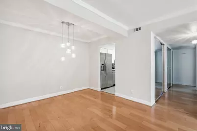 7621 Tremayne Place #111, McLean, VA 22102 - Photo 8
