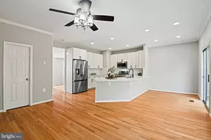 13102 Forest Mist Ln, Fairfax, VA 22033 - Photo 10
