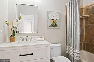 13102 Forest Mist Ln, Fairfax, VA 22033 - Photo 30