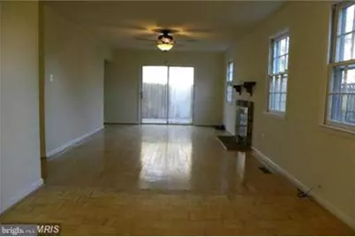 4205 Kincaid Court, Chantilly, VA 20151 - Photo 4