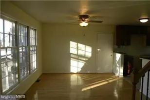 4205 Kincaid Ct, Chantilly, VA 20151 - Photo 10