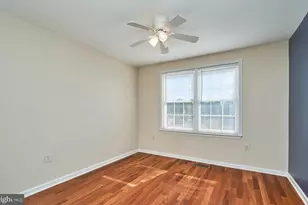 12827 Fair Briar Ln, Fairfax, VA 22033 - Photo 16