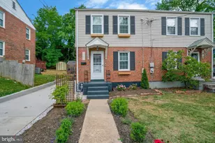 5758 Biscayne Dr, Alexandria, VA 22303 - Photo 1