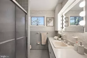 7407 Recard Ln, Alexandria, VA 22307 - Photo 20