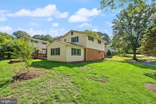 5024 Wheatstone Dr, Fairfax, VA 22032 - Photo 10
