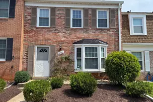 5530 Kendrick Ln, Burke, VA 22015 - Photo 1