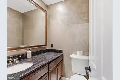 11108 Lochinver Lane, Oakton, VA 22124 - Photo 12